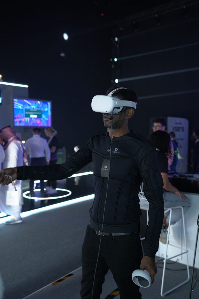 TESLASUIT at GITEX: The Metaverse, Smart Cities, and… Boxing with a World Champion! 5